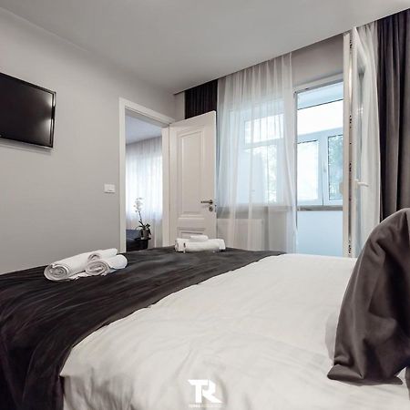 Terra Apartment Suceava Ngoại thất bức ảnh