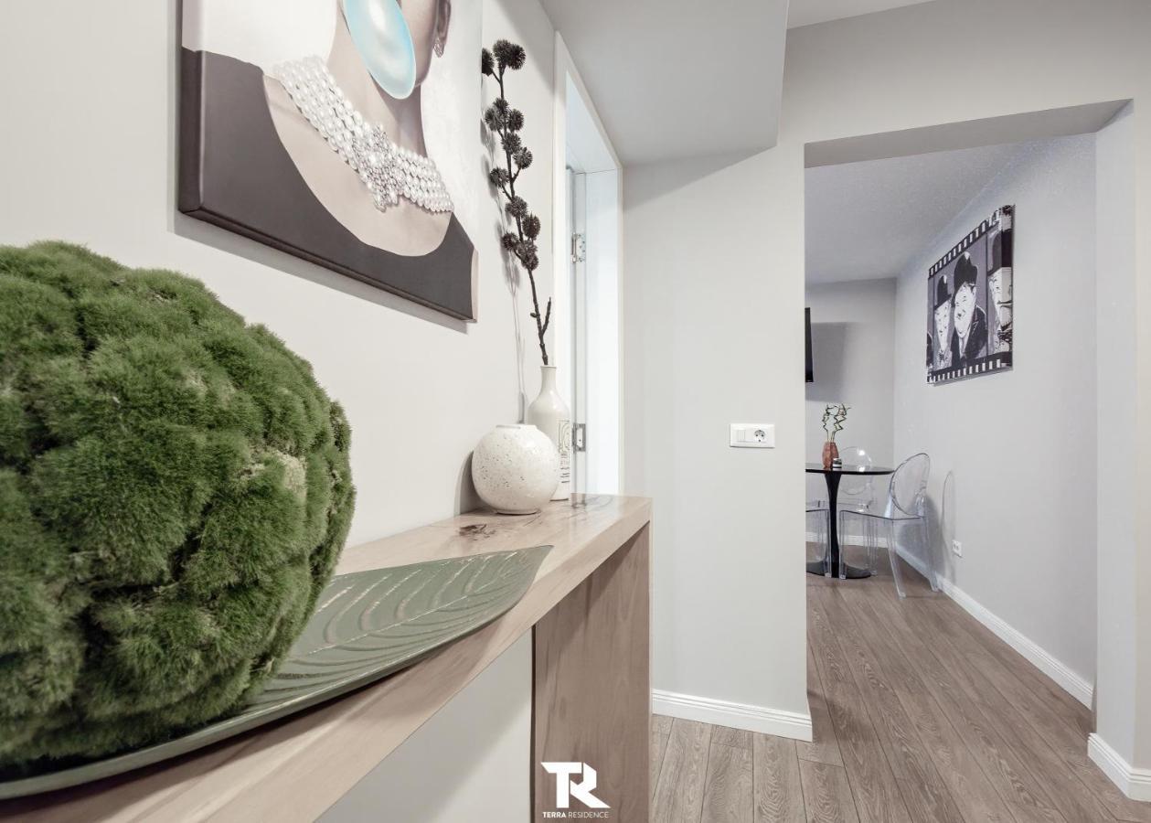 Terra Apartment Suceava Ngoại thất bức ảnh