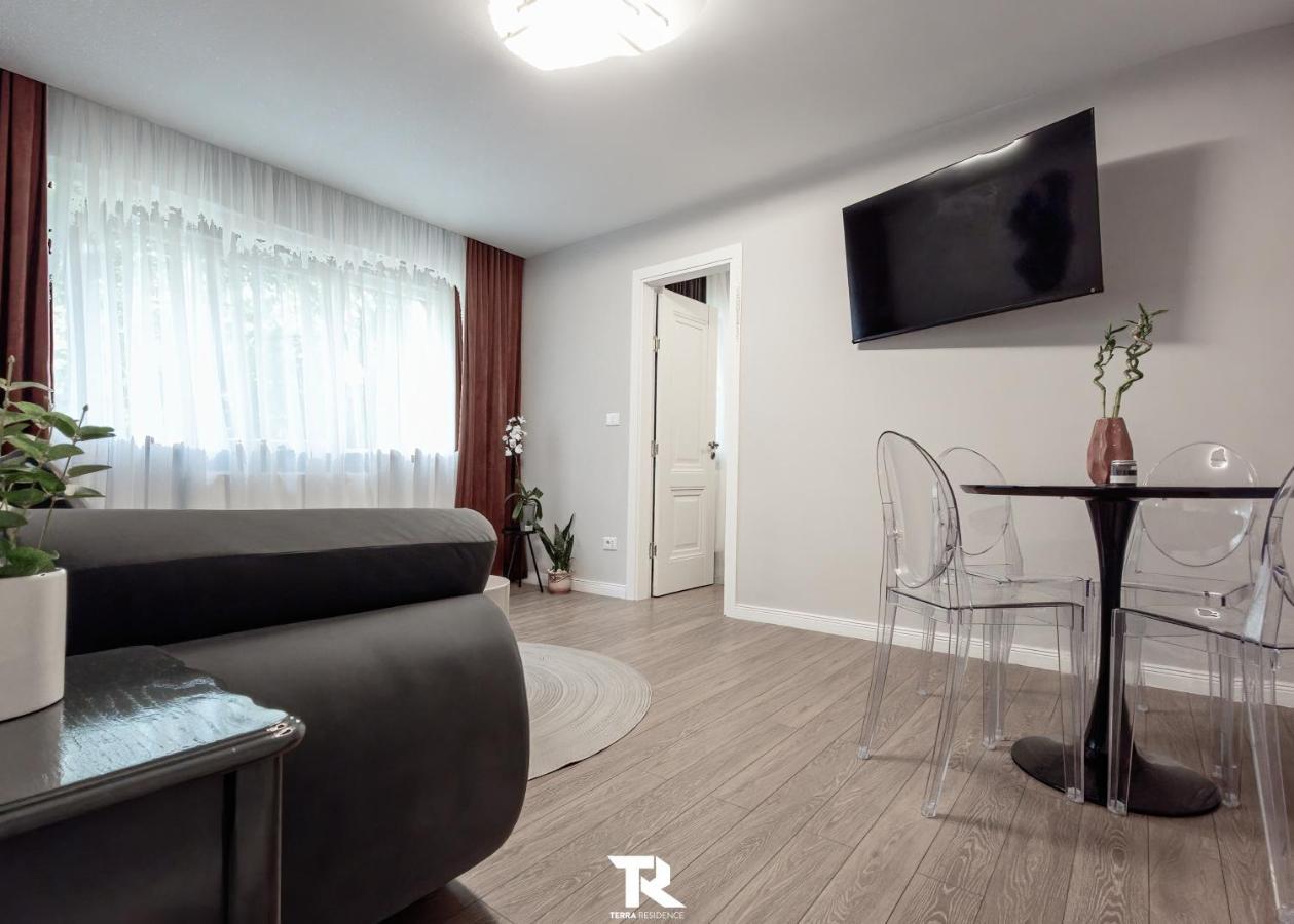Terra Apartment Suceava Ngoại thất bức ảnh
