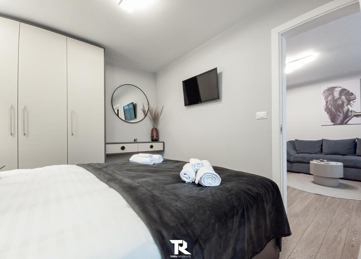 Terra Apartment Suceava Ngoại thất bức ảnh